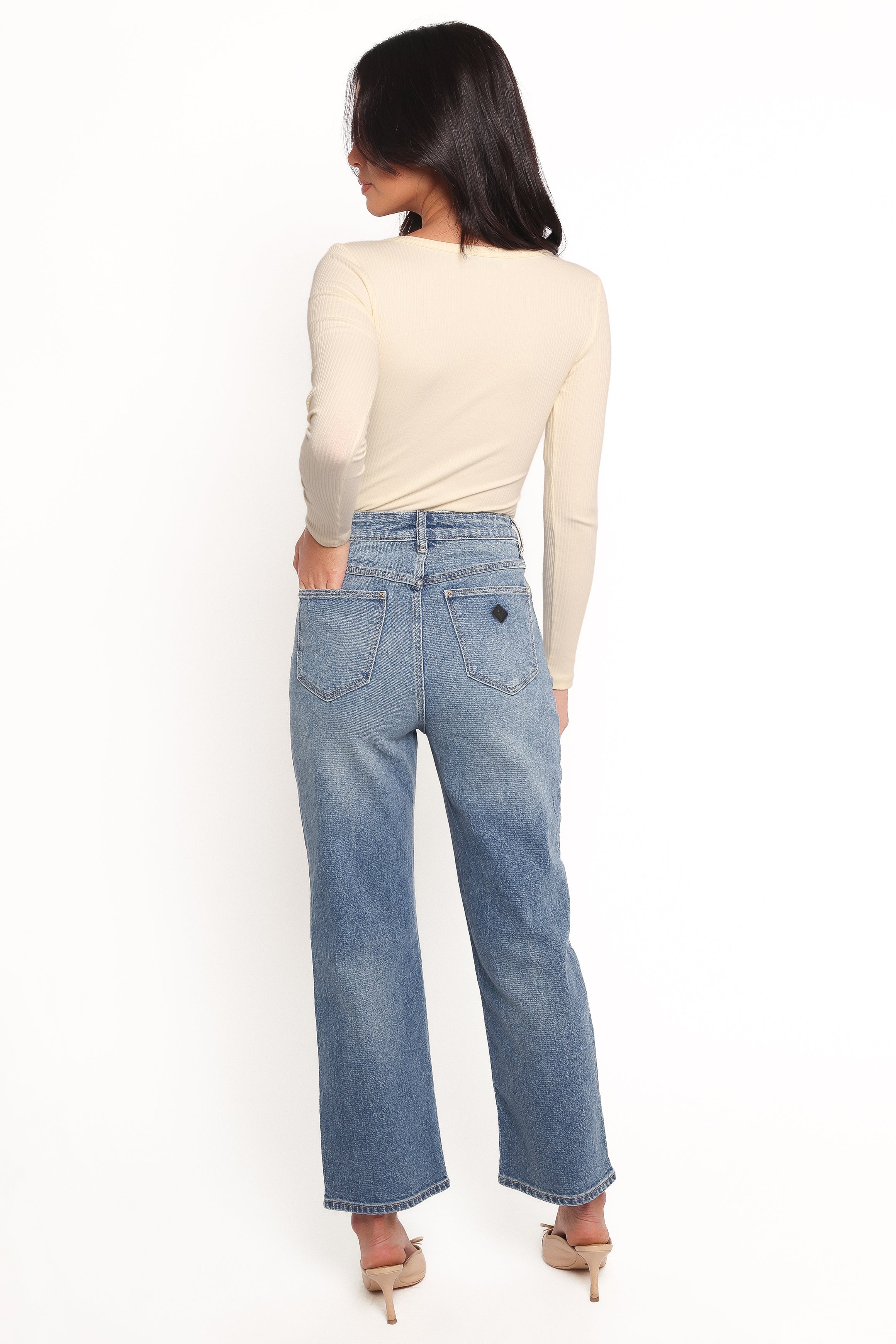 Abrand Venice Straight Jeans - Amara-Charming Rule