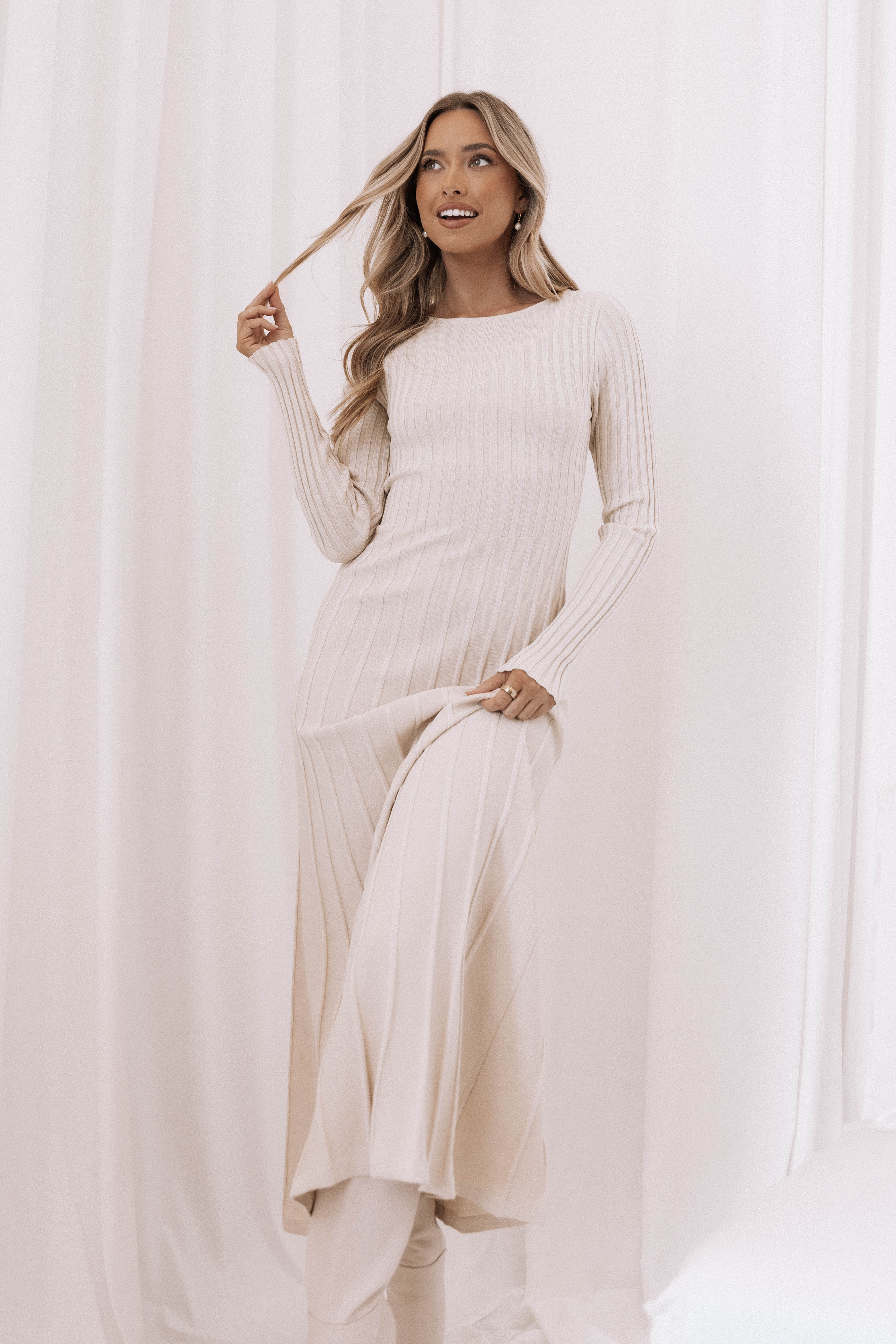 Alison Long Sleeve Maxi Dress - Cream-Charming Rule