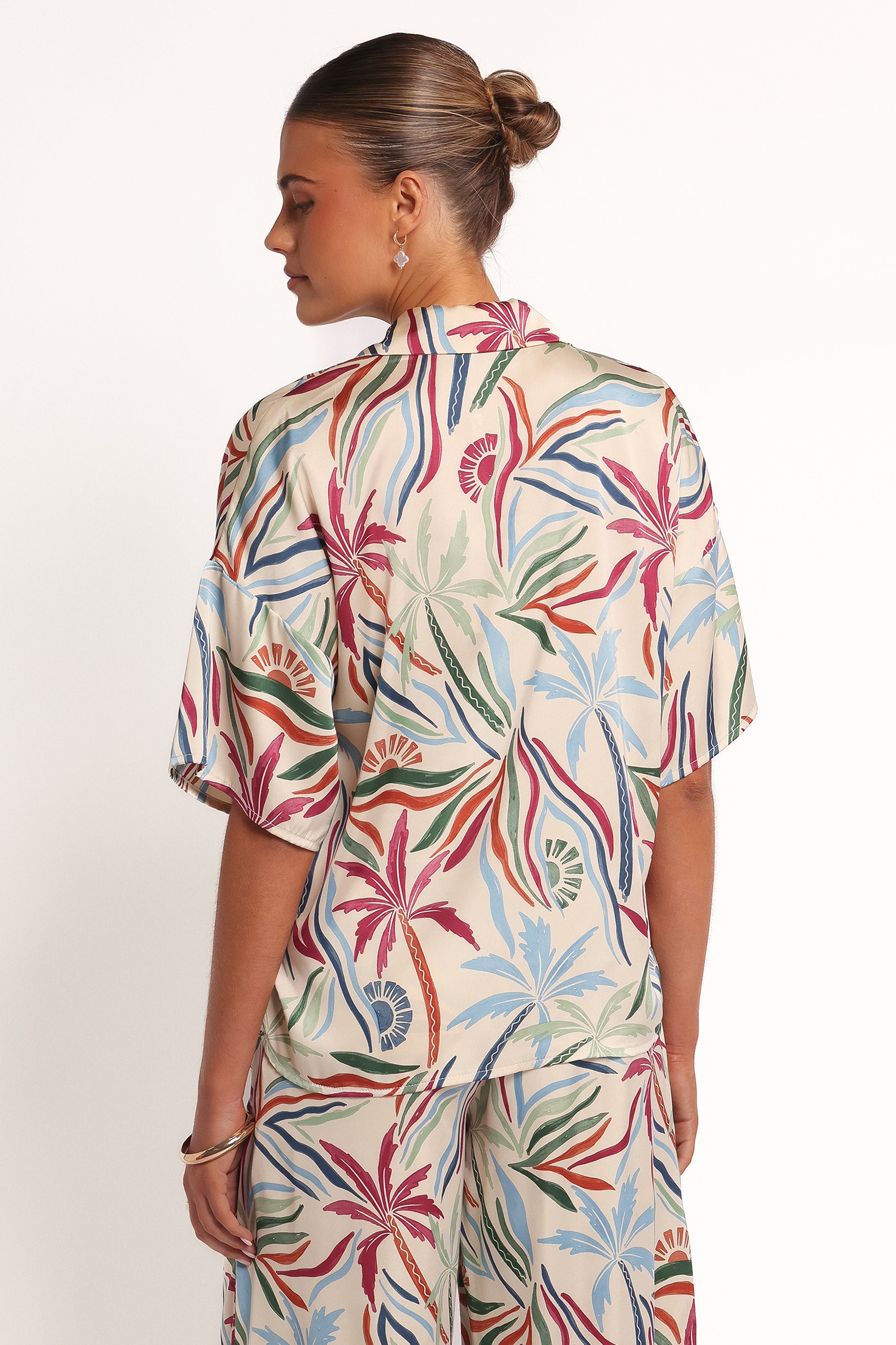 Illoura Short Sleeve Shirt - Tahitian Tide-Ladys Street