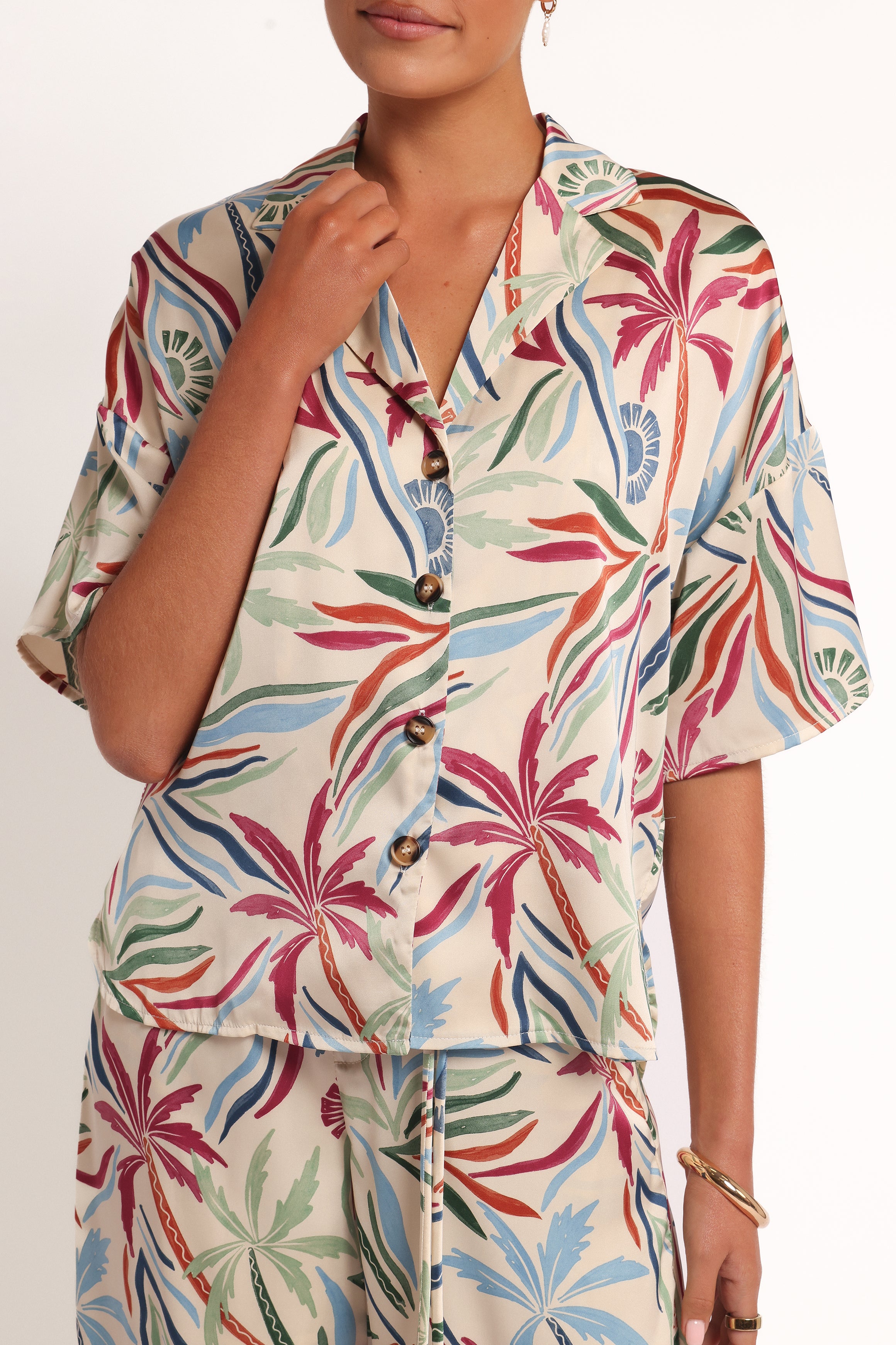 Illoura Short Sleeve Shirt - Tahitian Tide-Ladys Street