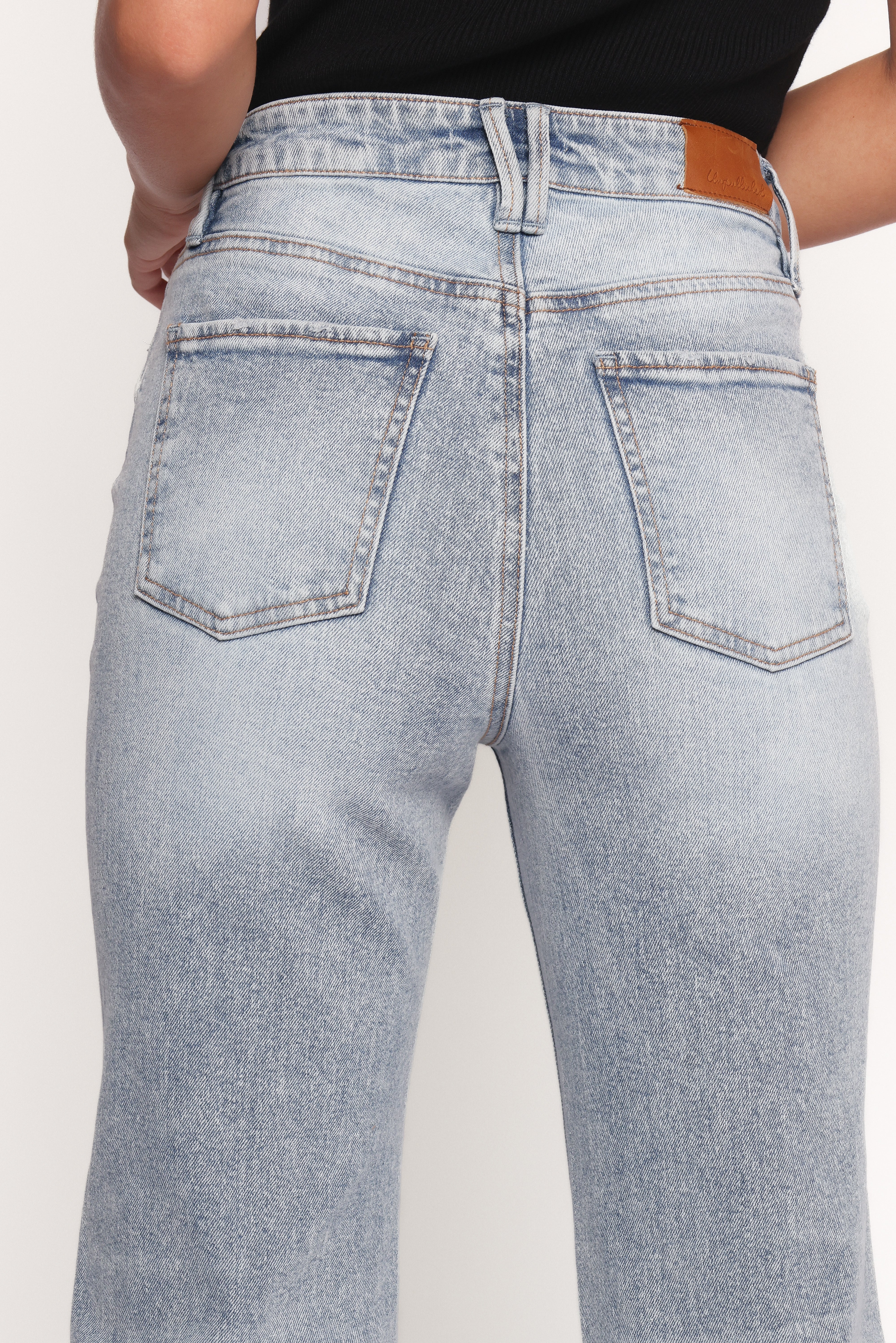 Jolene Wide Leg Jeans - Peace-Ladys Street