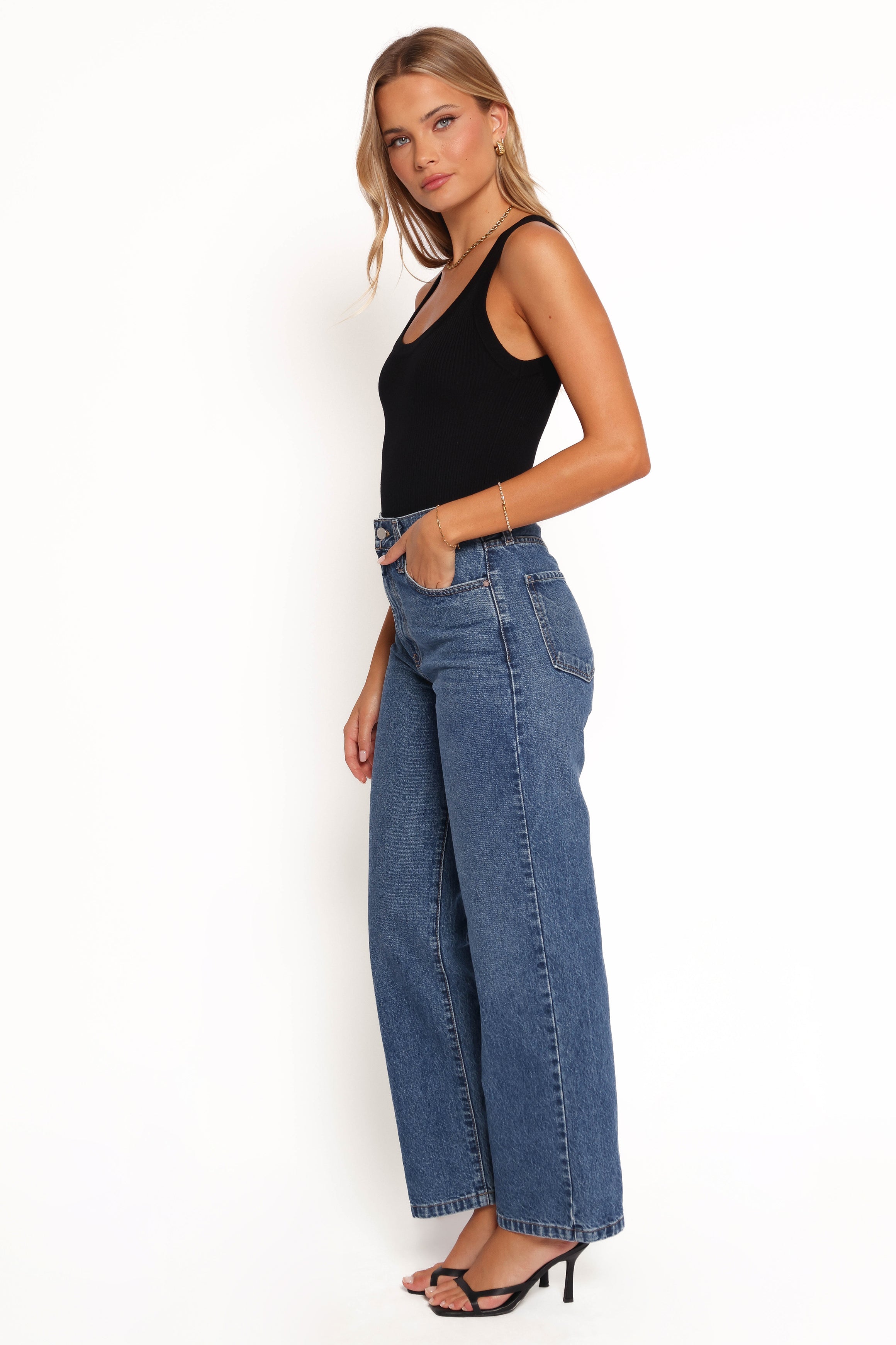 Just Black Relaxed 90s Straight Jean - Dark Denim-Ladys Street