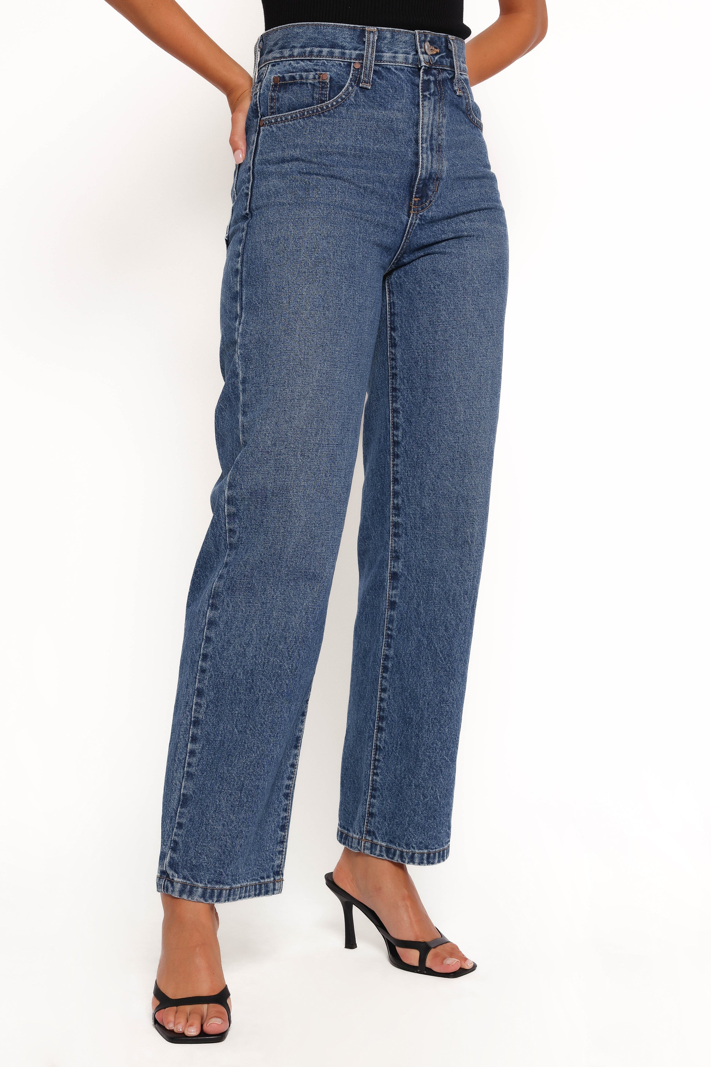 Just Black Relaxed 90s Straight Jean - Dark Denim-Ladys Street