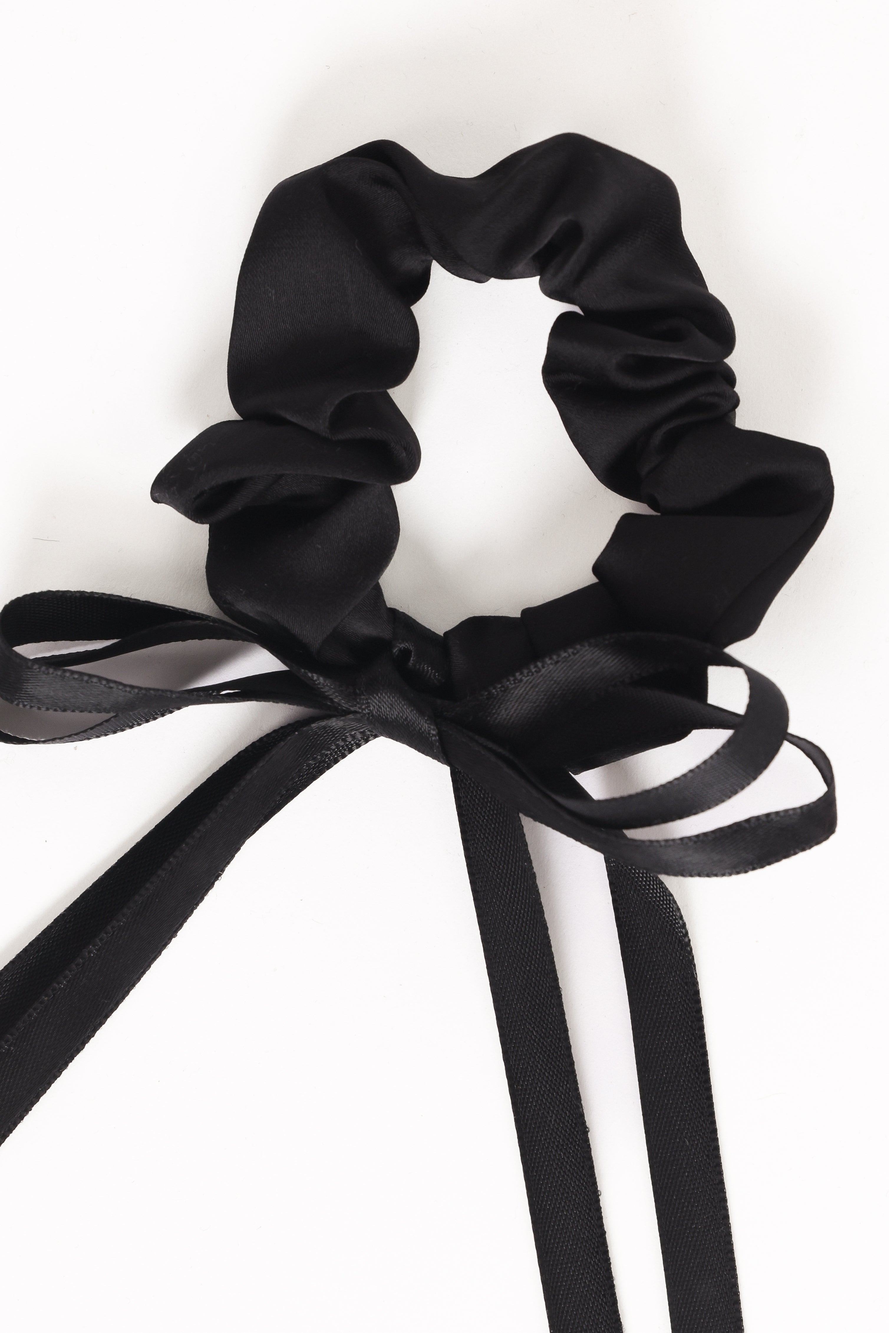 Rosemarie Bow Scrunchie - Black-Ladys Street