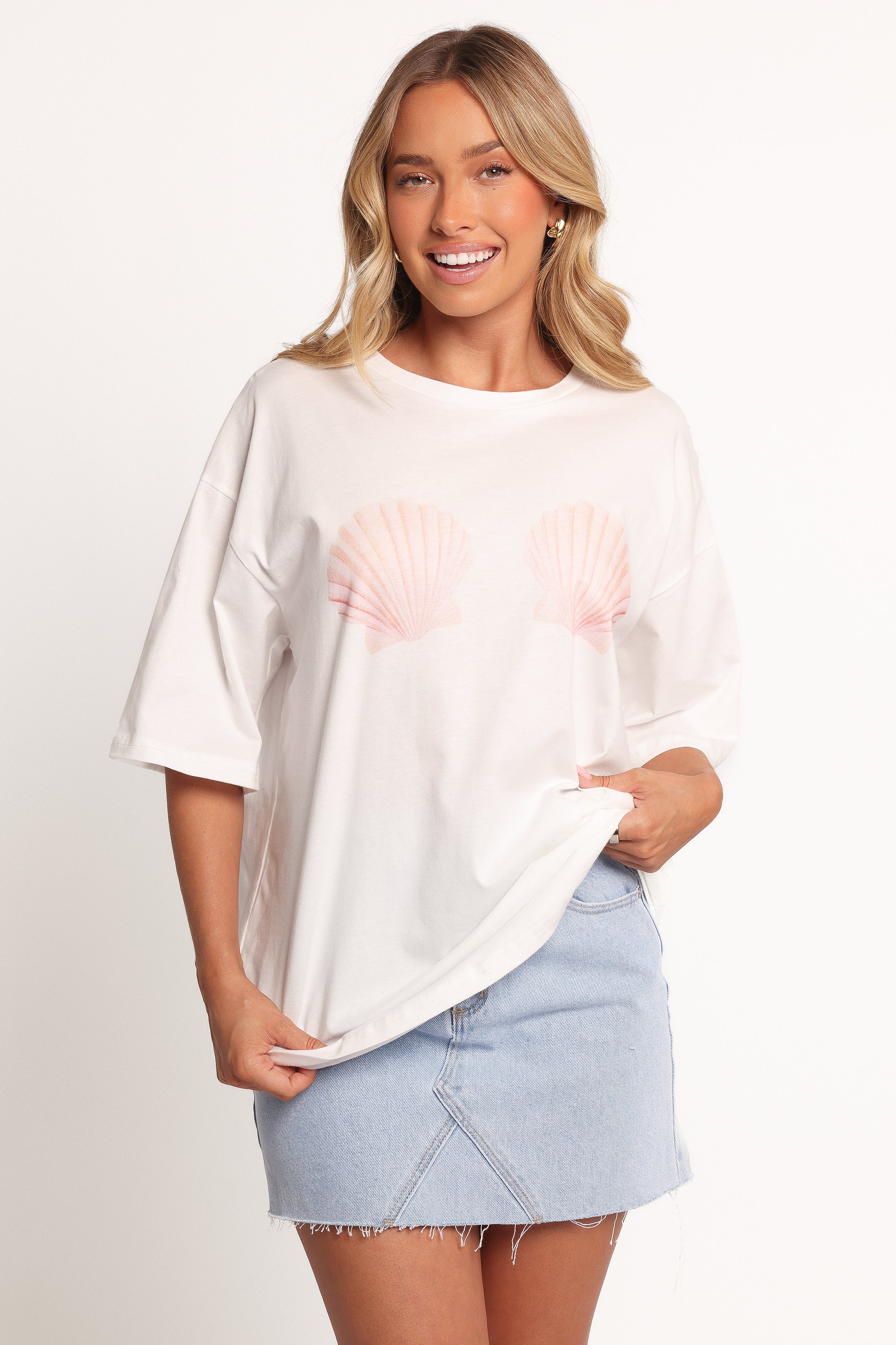 Sammie Graphic Tee - White-Ladys Street