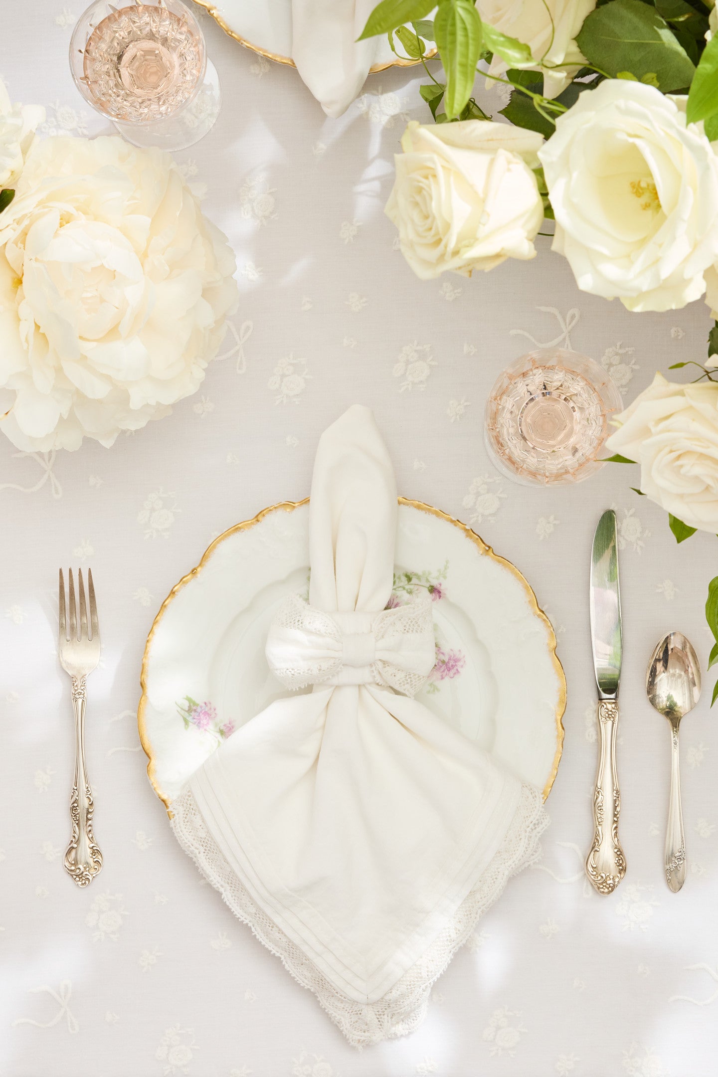 Victorian Napkin Rings - Set of 4-Charming Rule