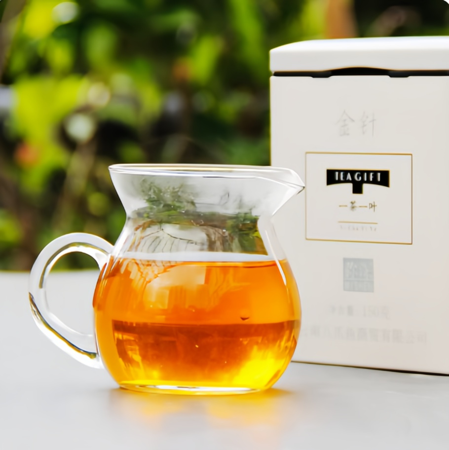 Yunnan Dianhong Black Tea from Ancient Tea Trees