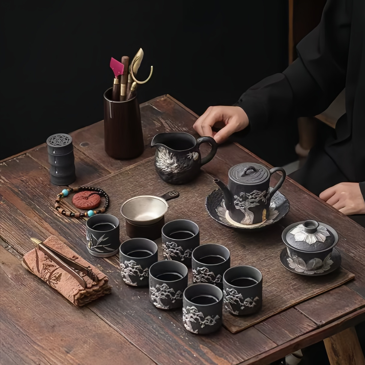 Traditional Yixing Zisha Tea Set with Storage Case