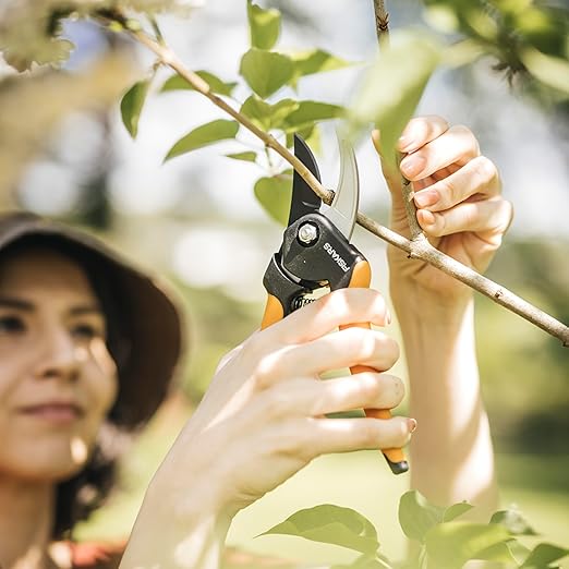 [Copy]Fiskars 38 cm-es PowerGear ágvágó olló, éles acélpengés bokor- és favágó, akár 3,2 cm átmérőjű ágakat is vág, rozsdaálló és könnyű metszőolló, kerti szerszámok kertészkedéshez