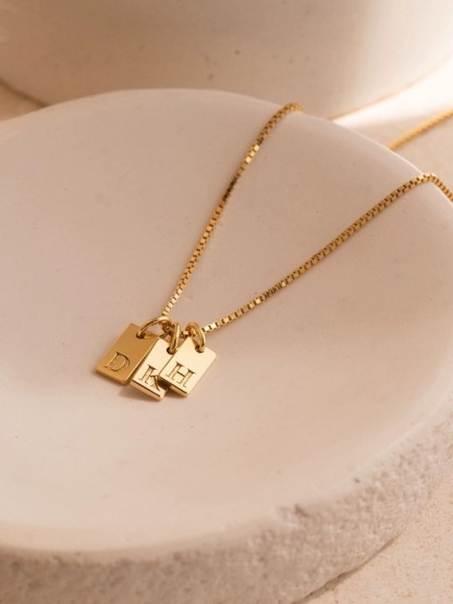 🎁 Žhavé produkty 2024 Velký výprodej 🌟 14karátový zlatý náhrdelník Elizabeth Letter 💫