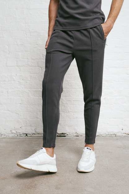 Textured Smart Pleated Pant - Charcoal
