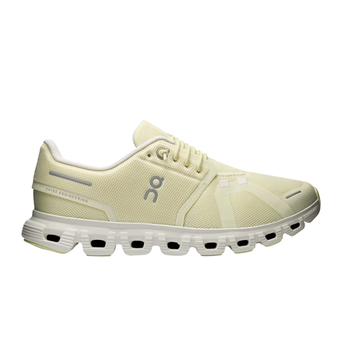 Women's Cloud 6