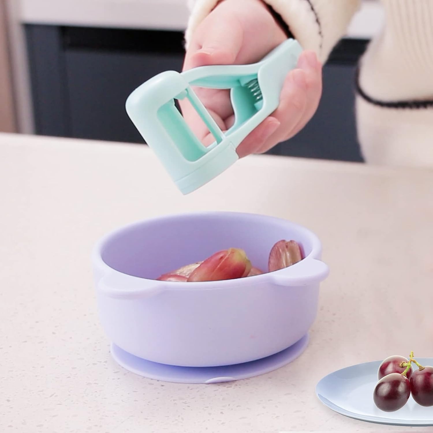 Grape Cutter