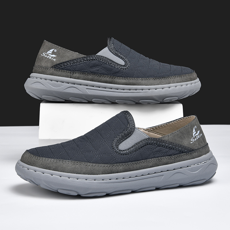Men’s Lightweight Slip-On Casual Sneakers
