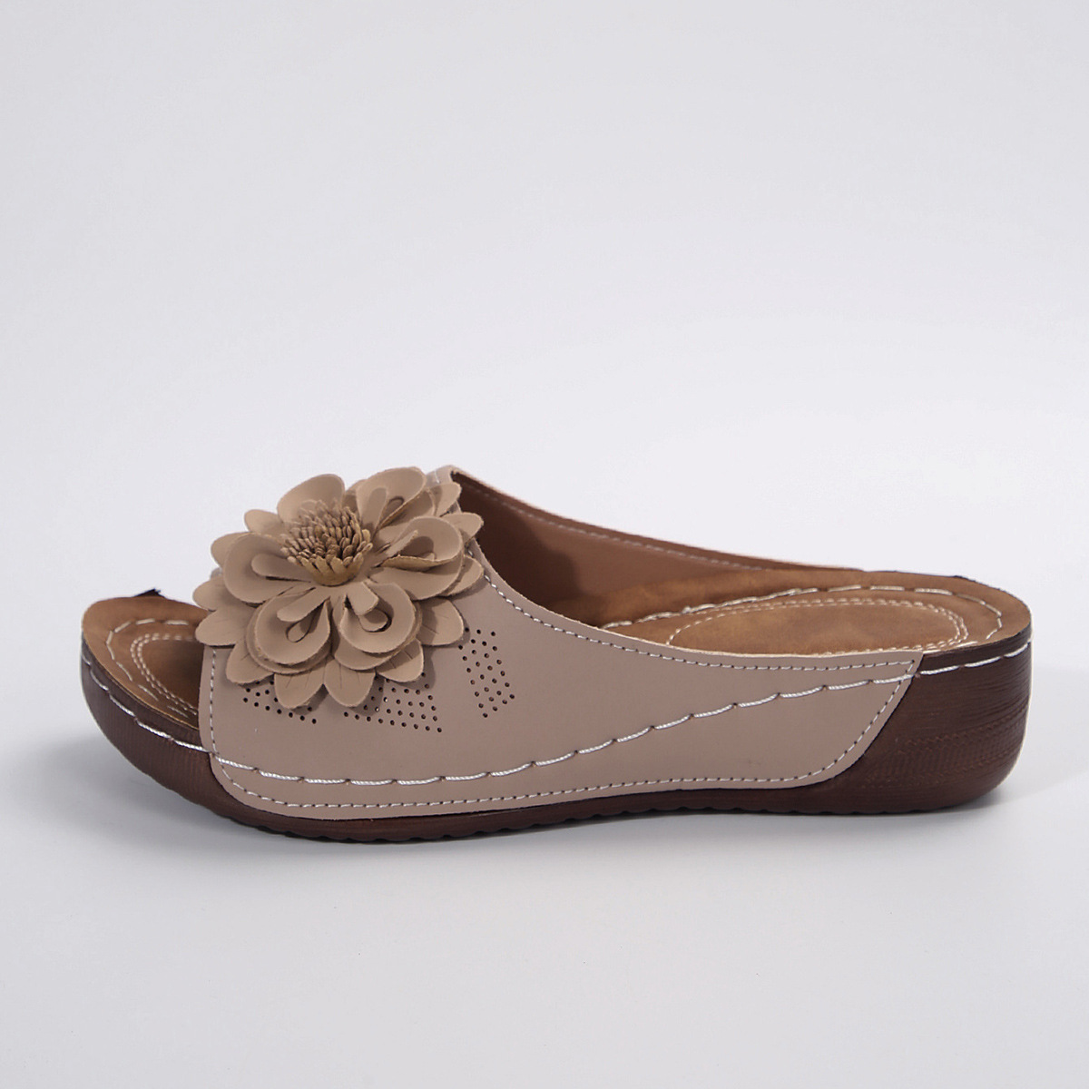 ⏰ Limited Time Sale 60% OFF - Women's Floral Wedge Slides, Hollow Out Platform Beach Sandals