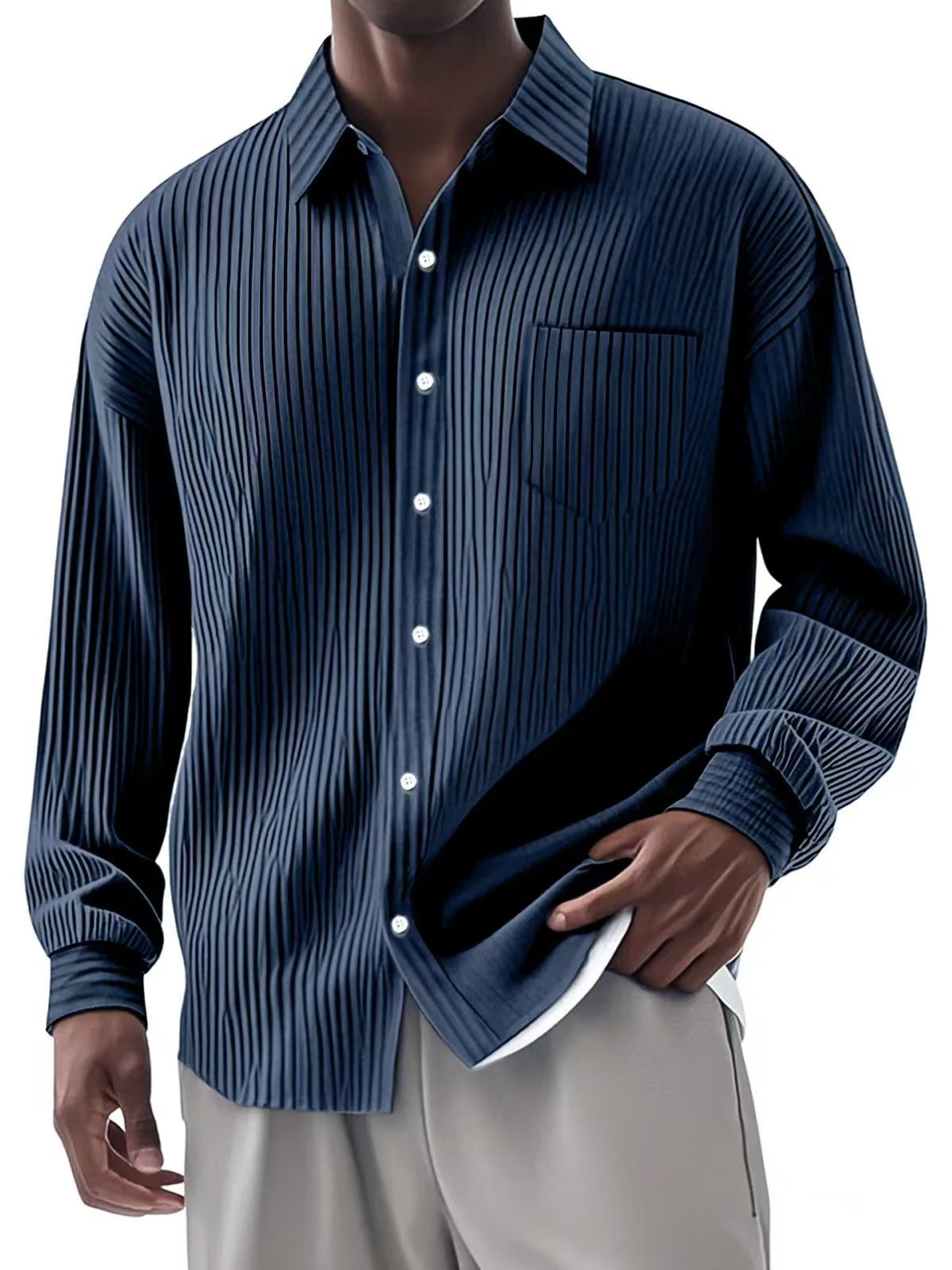 Men's striped long-sleeved shirt