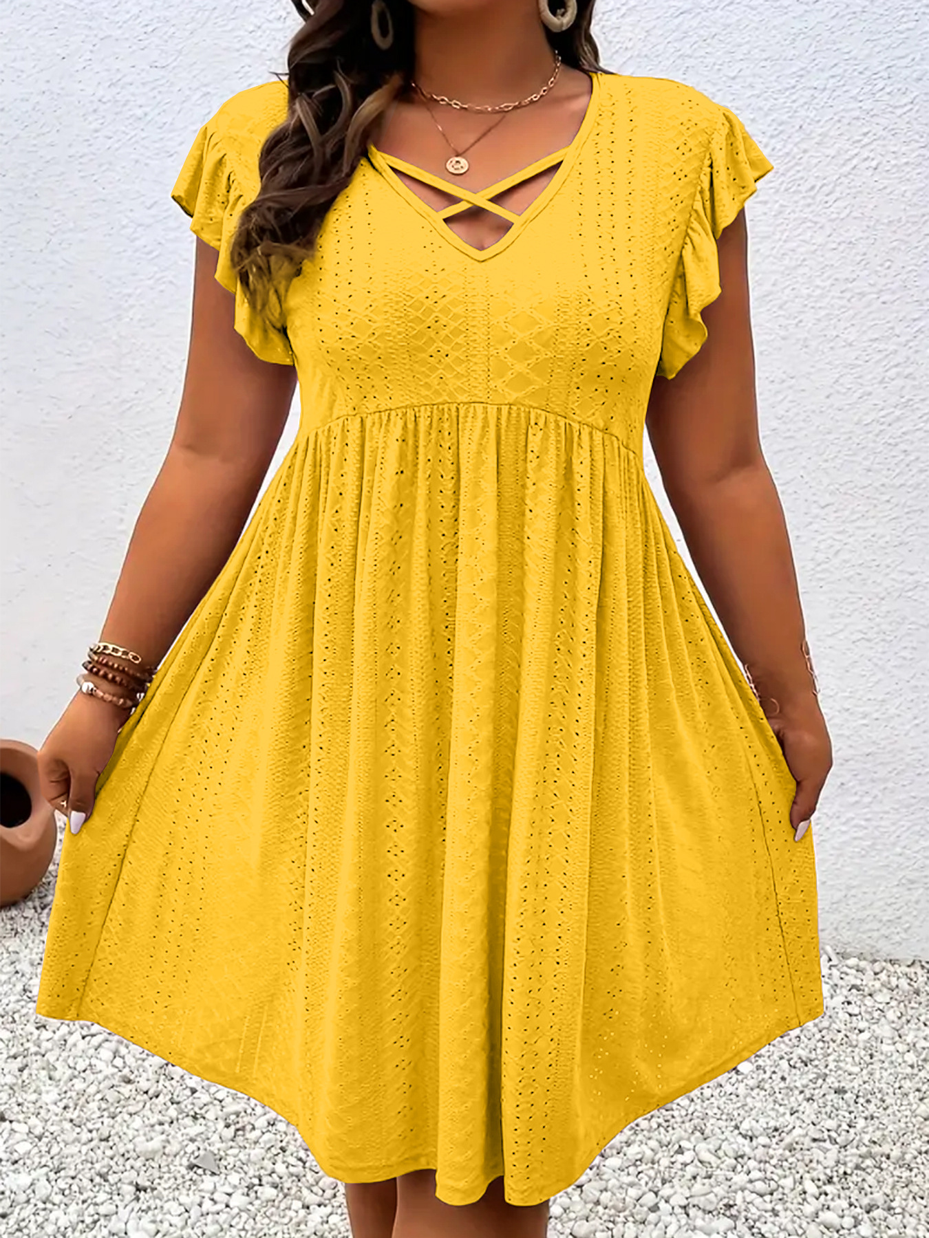 🏆SUMMER SALE💥【Plus Size】 Solid Color Hollow Out Vneck Dress