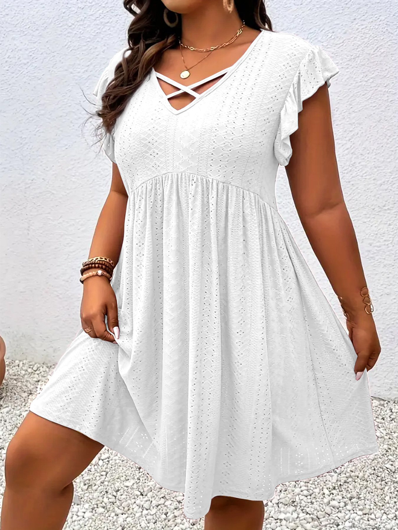 🏆SUMMER SALE💥【Plus Size】 Solid Color Hollow Out Vneck Dress