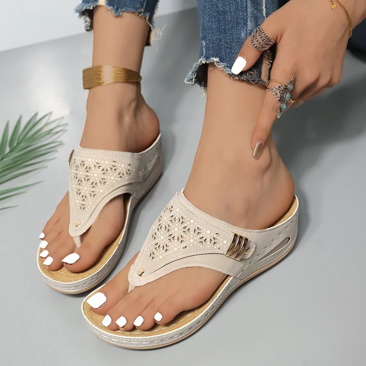 Flip Flops for Women Wedge Sandals with Arch Support Wedge Heel Vintage Wide Width Sandals