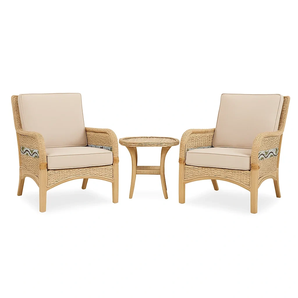 Conjunto lounge de jardín Dos sillones y mesa de mimbre beige con cojines crema exterior
