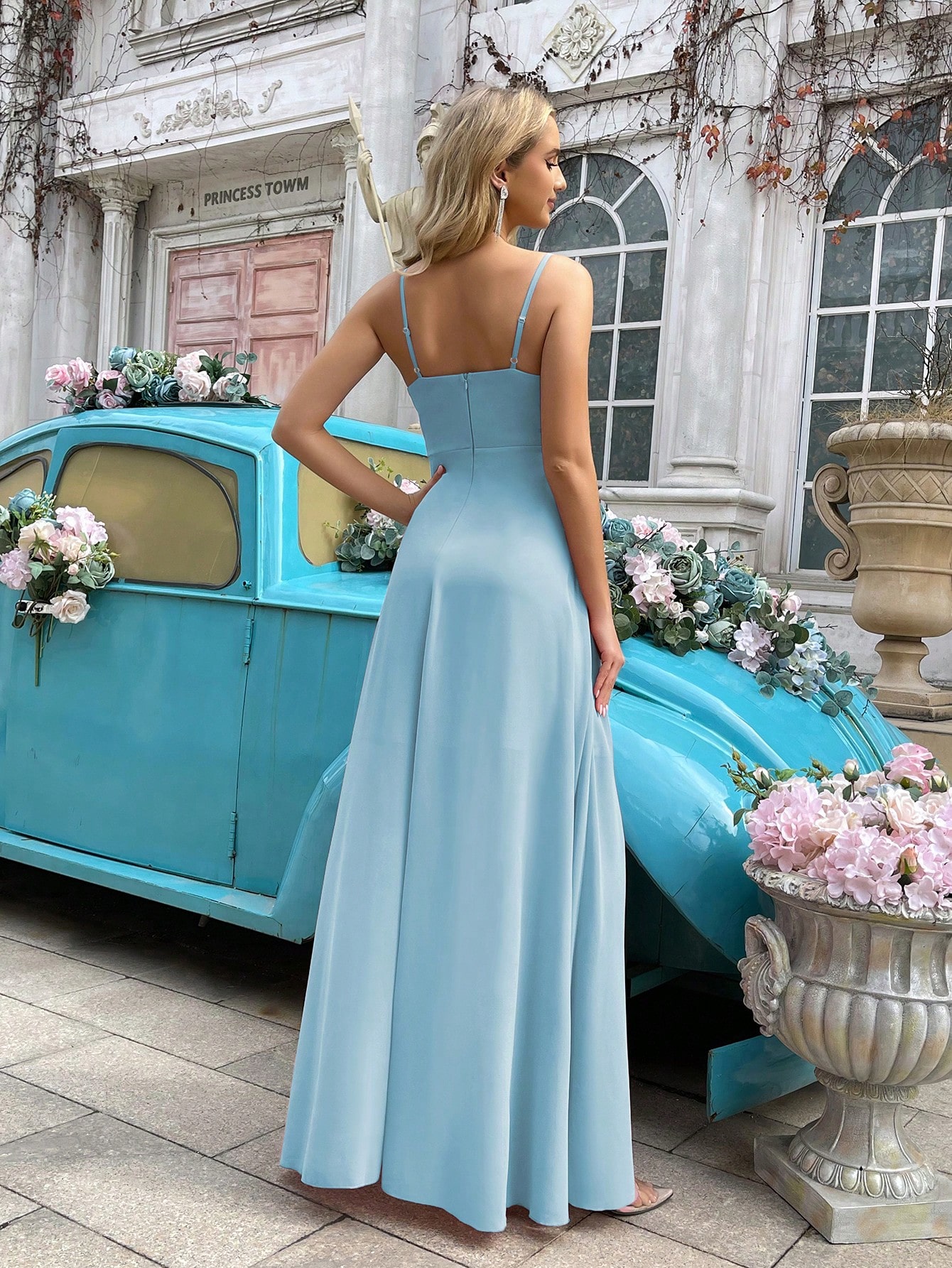 Elegant Simple Women Wedding Formal Dress Summer Bridesmaid Gown For Weddings, Guest, Dinner, Formal Events, Engagement Party, Lawn Wedding Solid Color Cowl Neck Asymmetric Hem Halter Bridesmaid Long Dresses