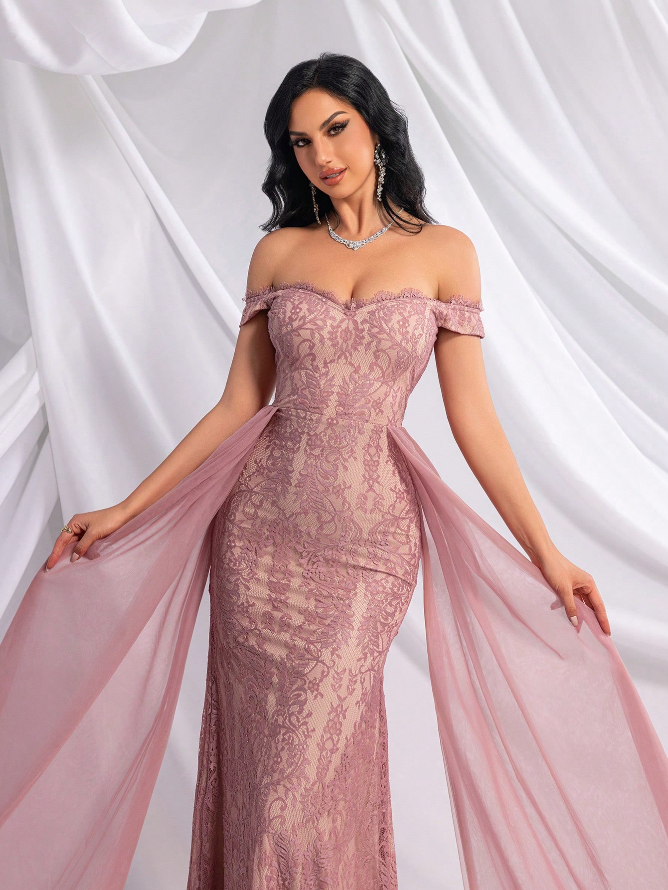 Fashionable Elegant Solid Color Full Printed Lace Mesh Ladies Gown Dresses For Evening Party, Banquet, Cocktail Party