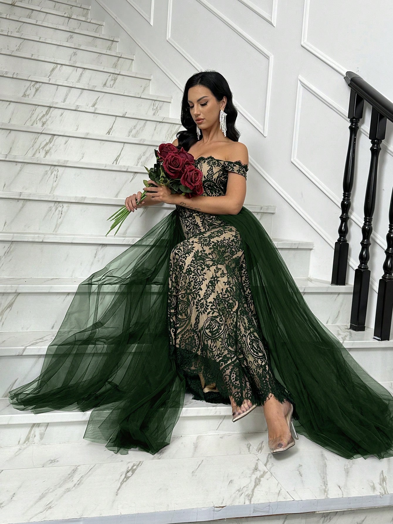 Fashionable Elegant Solid Color Full Printed Lace Mesh Ladies Gown Dresses For Evening Party, Banquet, Cocktail Party