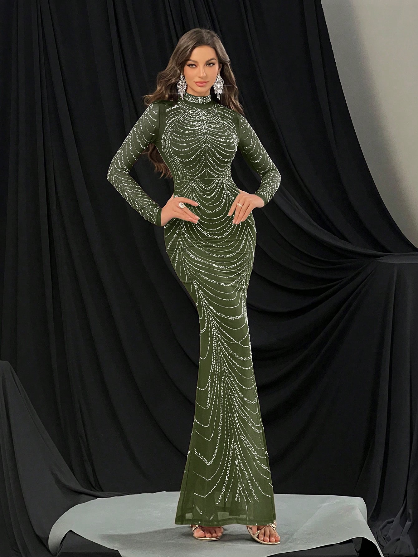 Fashionable Gorgeous Hot Drill Evening Gown Luxurious Rhinestone Formal Dress For Cocktail Party, Red Carpet Events, Galas Solid Color Long Sleeve Mermaid Hem Gowns