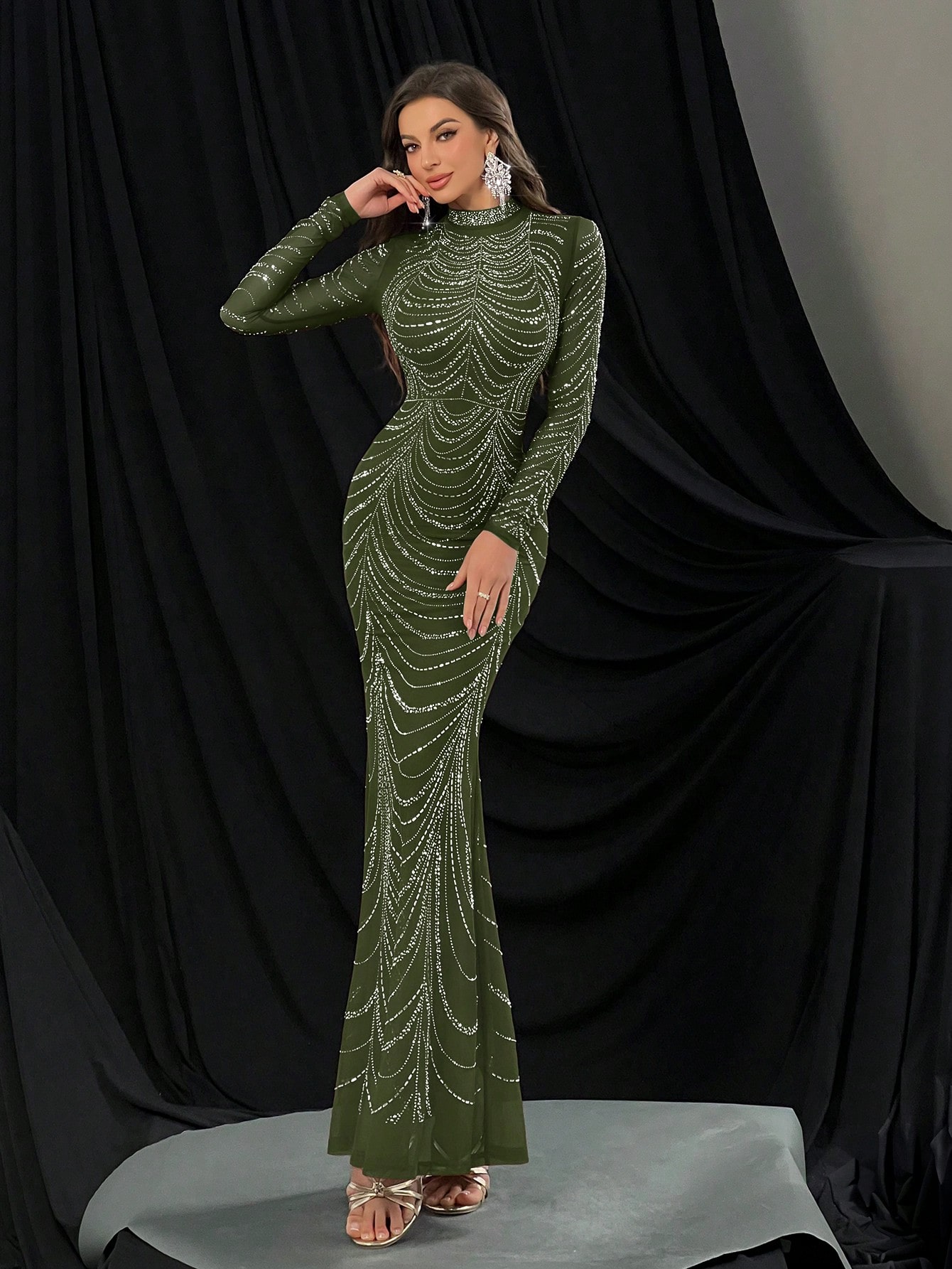 Fashionable Gorgeous Hot Drill Evening Gown Luxurious Rhinestone Formal Dress For Cocktail Party, Red Carpet Events, Galas Solid Color Long Sleeve Mermaid Hem Gowns