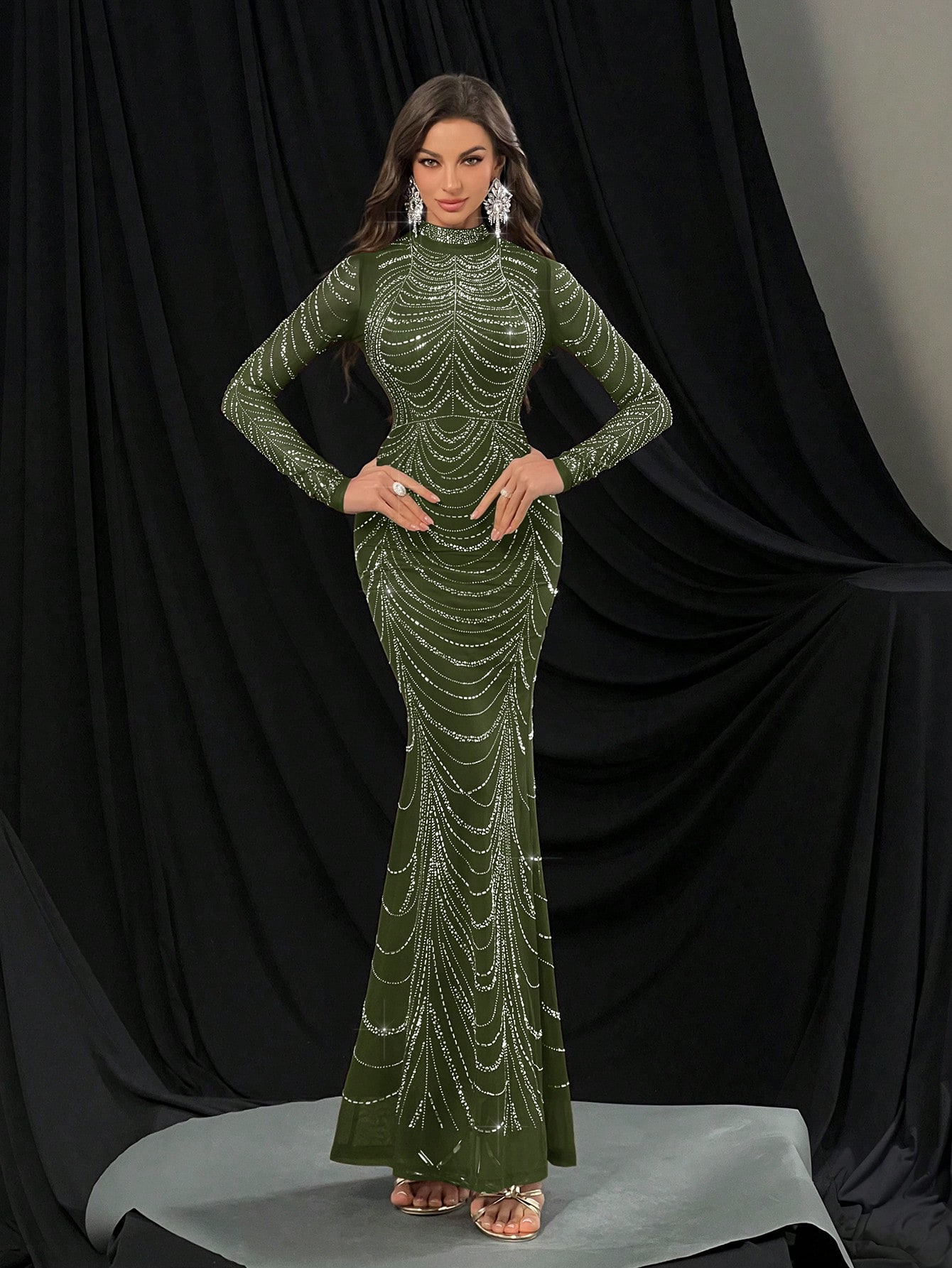 Fashionable Gorgeous Hot Drill Evening Gown Luxurious Rhinestone Formal Dress For Cocktail Party, Red Carpet Events, Galas Solid Color Long Sleeve Mermaid Hem Gowns