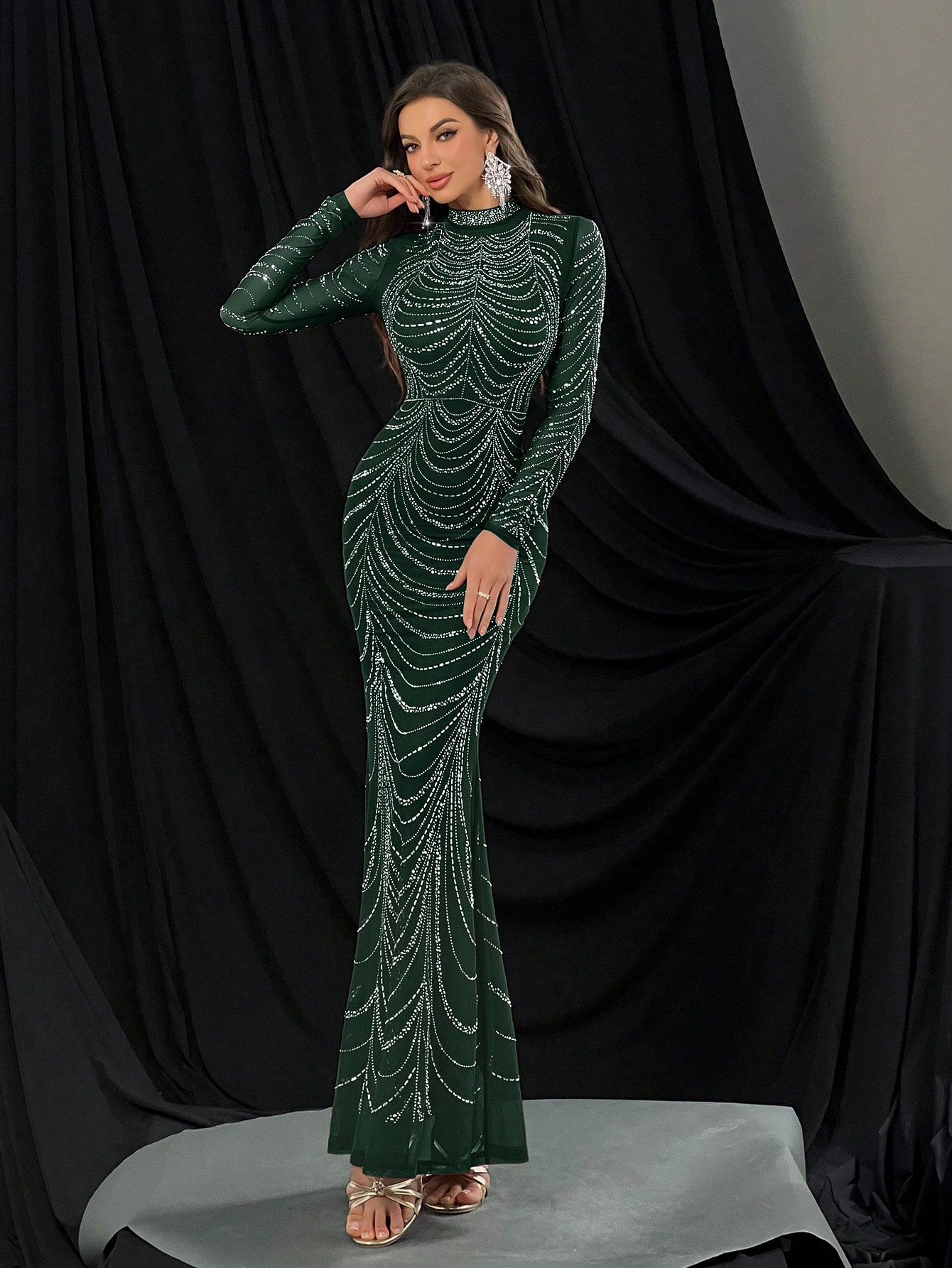 Fashionable Gorgeous Hot Drill Evening Gown Luxurious Rhinestone Formal Dress For Cocktail Party, Red Carpet Events, Galas Solid Color Long Sleeve Mermaid Hem Gowns