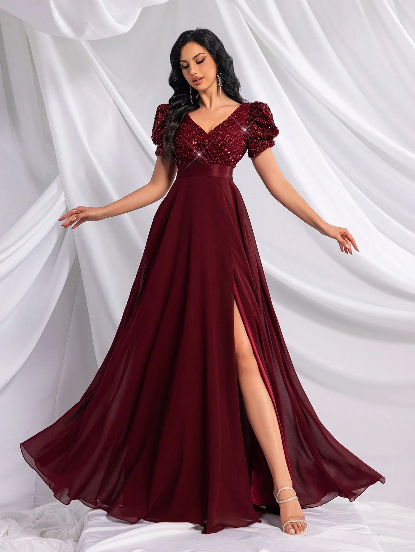 Princess Style Elegant Women Solid Color Sequin Embellished V-Neck Slit Sleeve Evening Gown For Birthday Party, Galas, Dinner Party, Cocktail Party, Anniversary Celebration