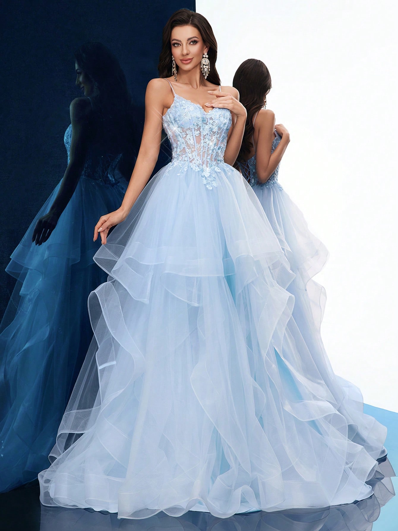 Dreamy Party Women Formal Dress Elegant Summer Evening Gown Graduation Outfit For Birthday Party, Graduation Season Prom, Galas, Fiesta, Dinner Party, Red Carpet Solid Color Appliqued Sleeveless Layered Hem Floor Length Dresses