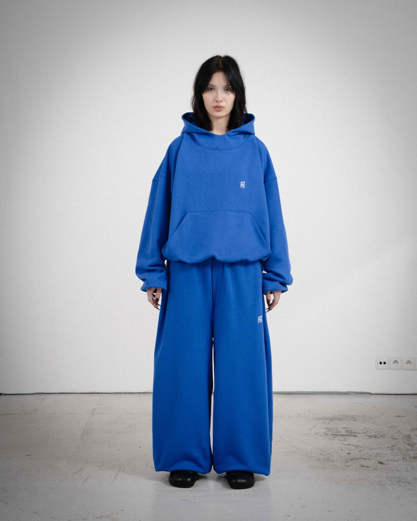 BIGGIE NAVY SWEATPANTS