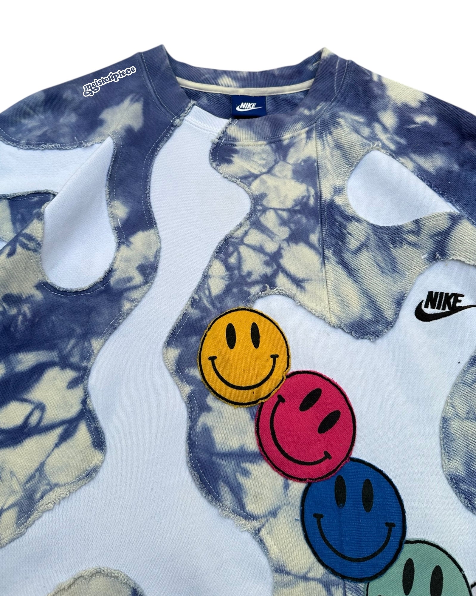 THE DYED SMILEY NIKE