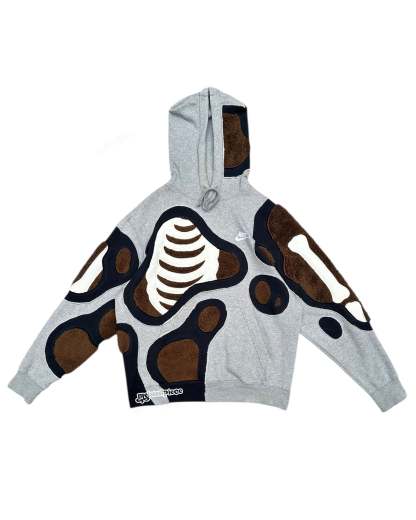 THE SKELETON SHERPA NIKE 