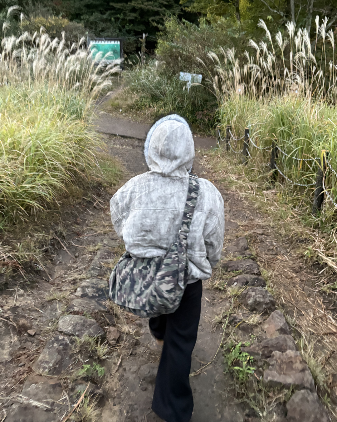 Wash-Damaged Fur Hood Jacket