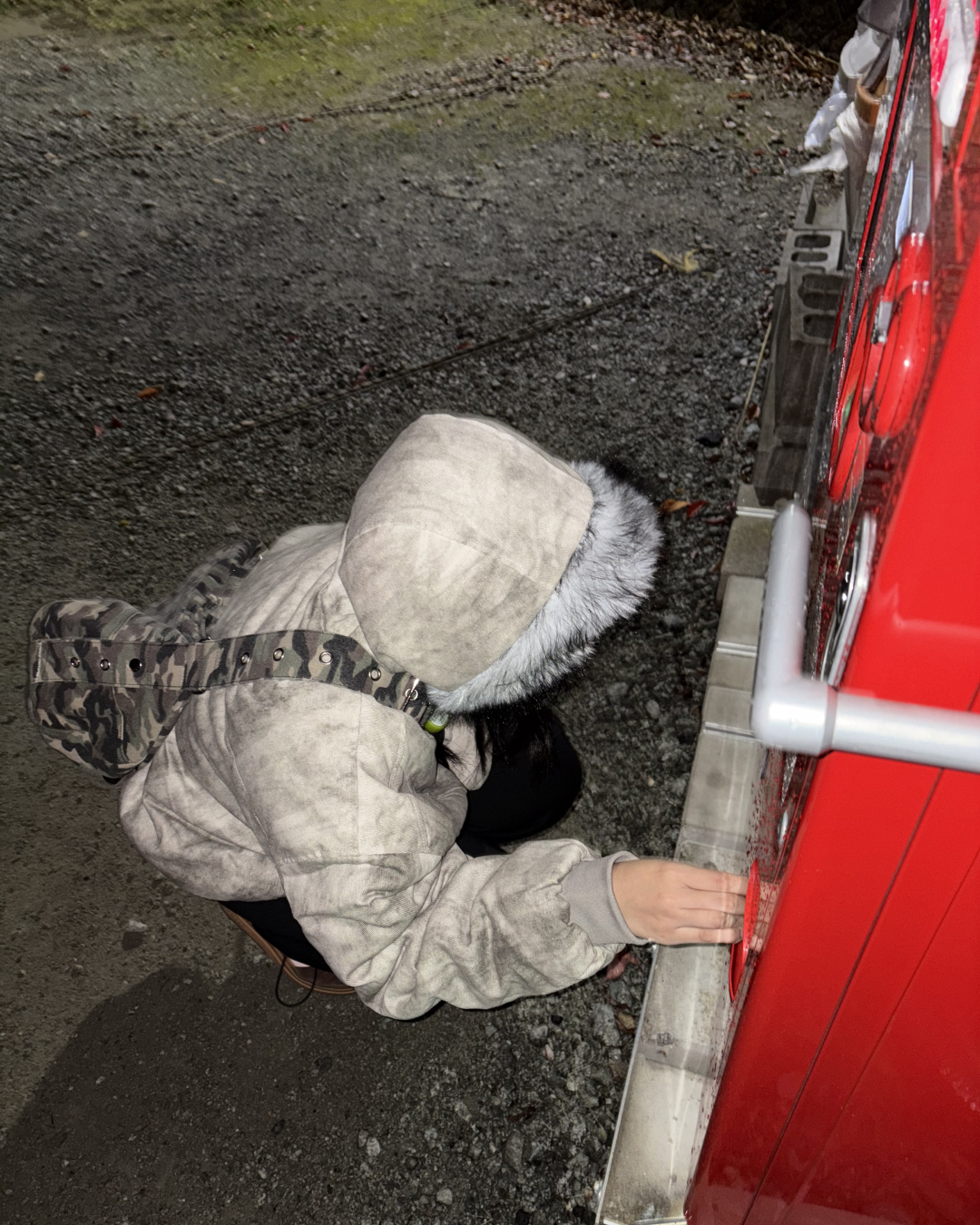 Wash-Damaged Fur Hood Jacket