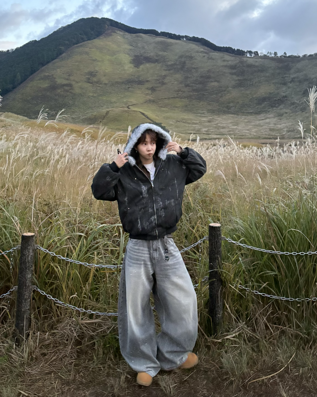 Wash-Damaged Fur Hood Jacket