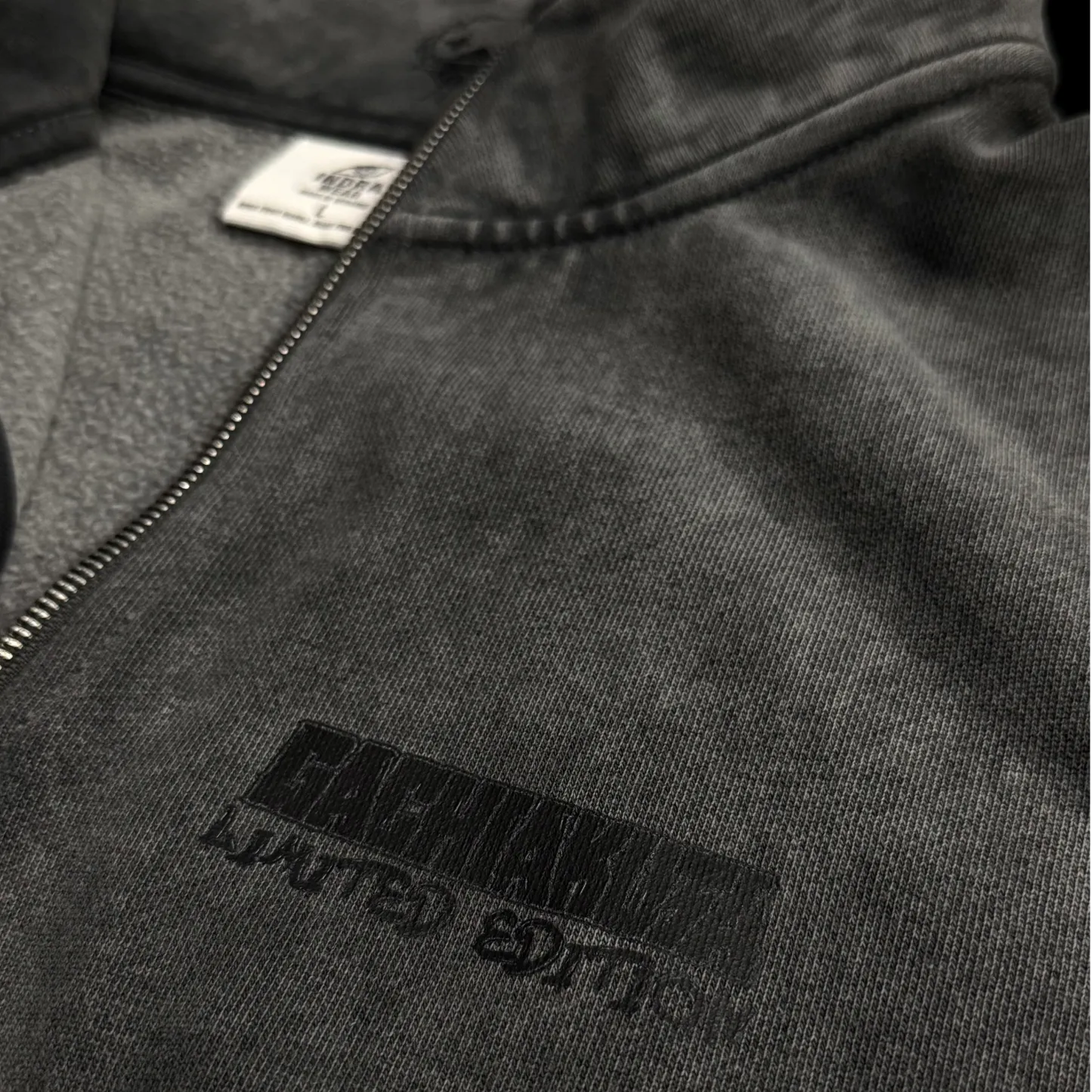 Half-zip | Gachiakuta – Limited Edition