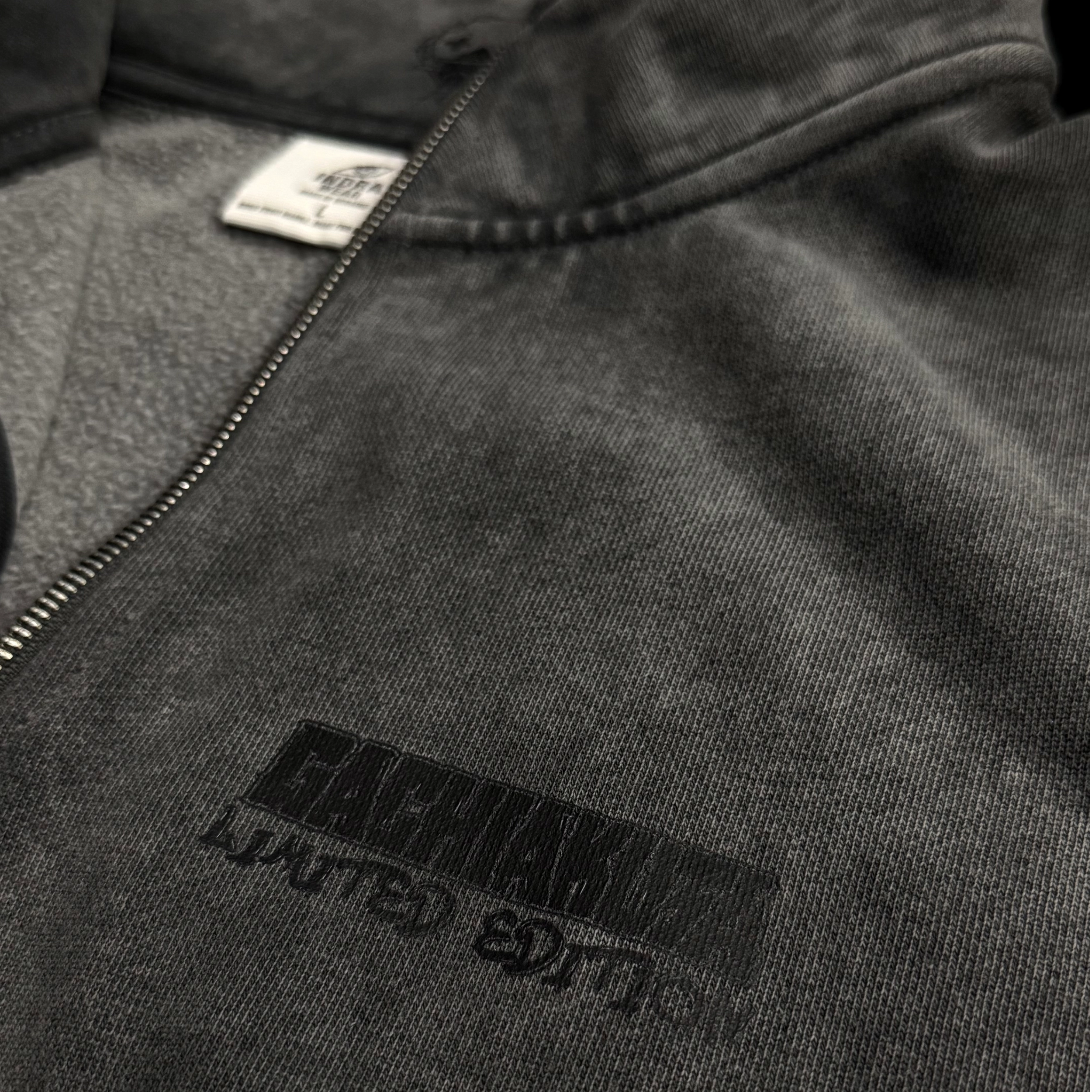 Half-zip | Gachiakuta – Limited Edition