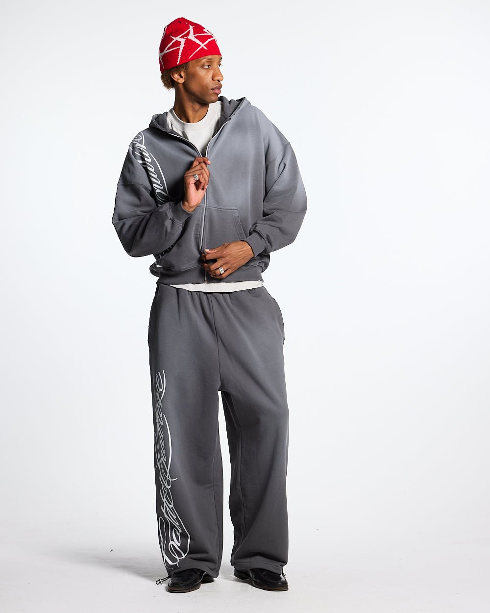 SCRIPT ZIP HOODIE ANTRACITE GREY