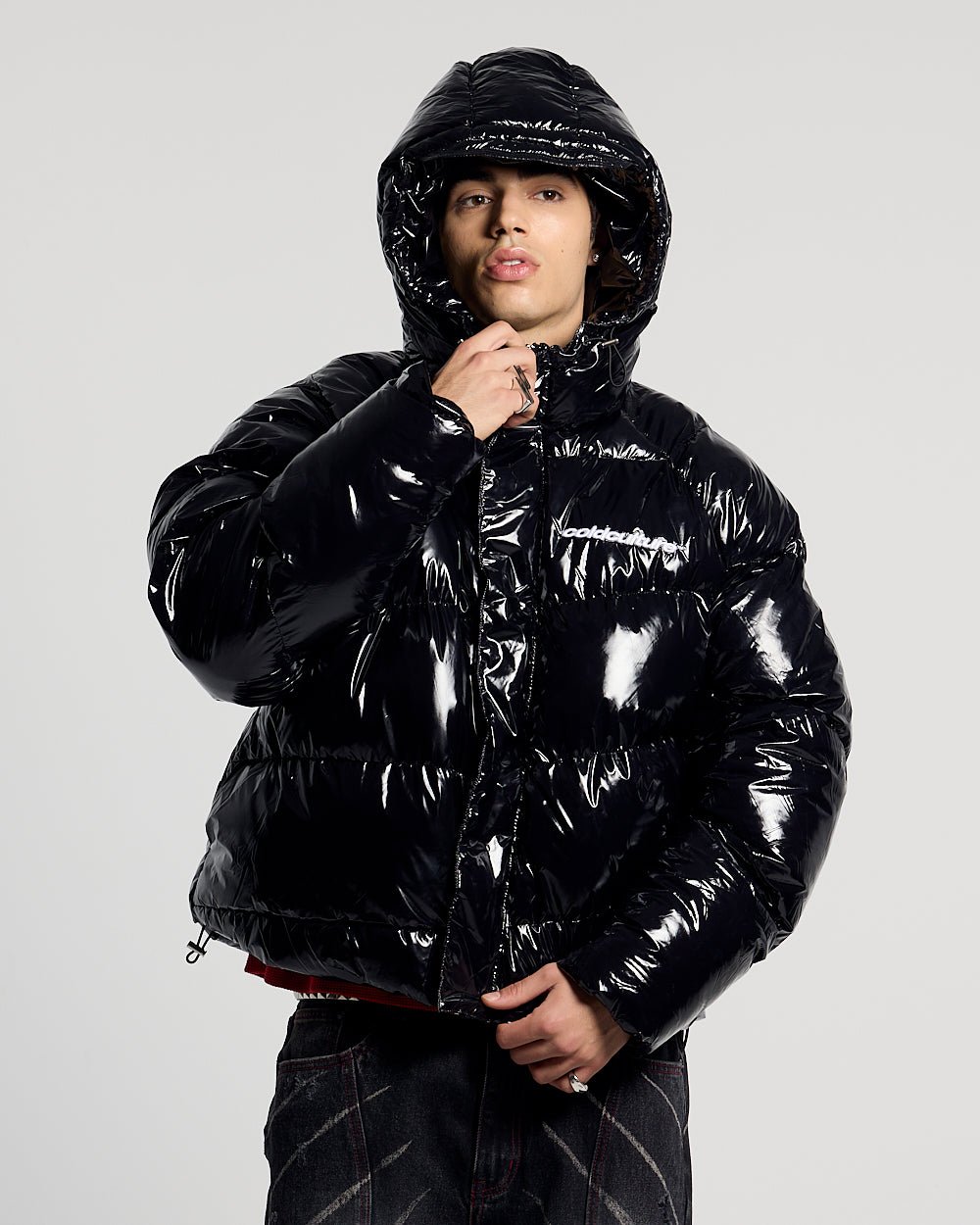 SPIRAL PUFFER GLOSSY BLACK