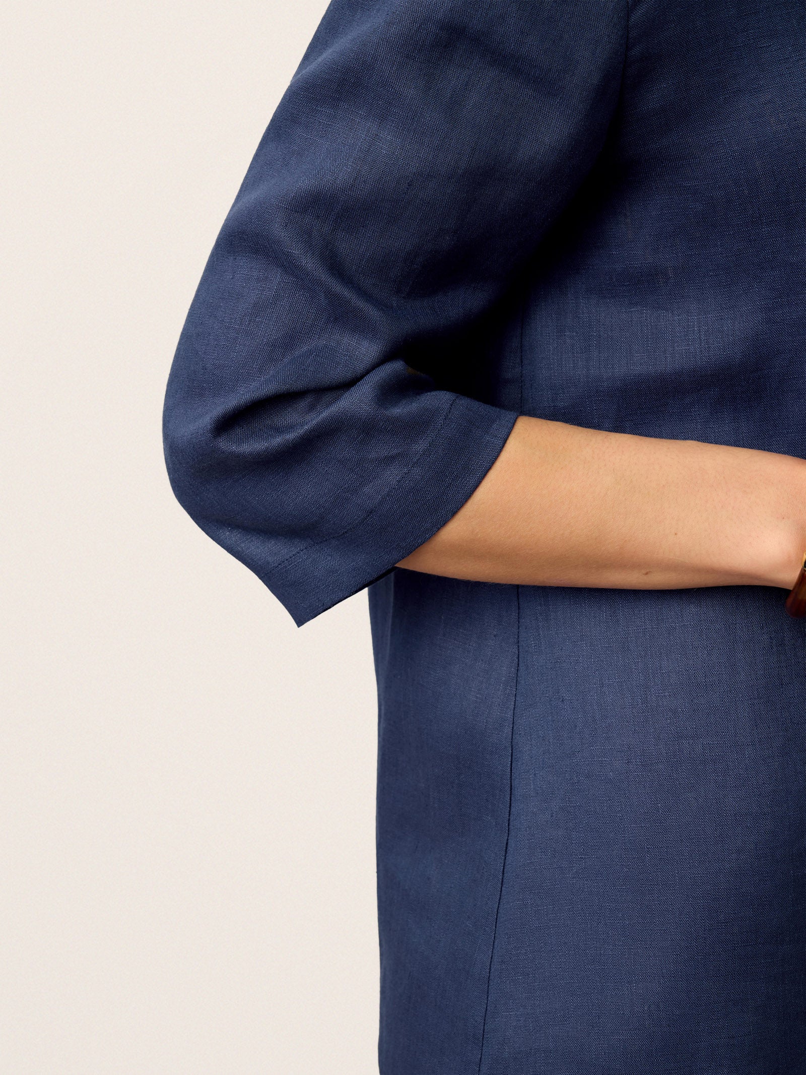 Women's 100% Linen Long-Sleeve Top with Asymmetric Neckline and Inverted Pleat