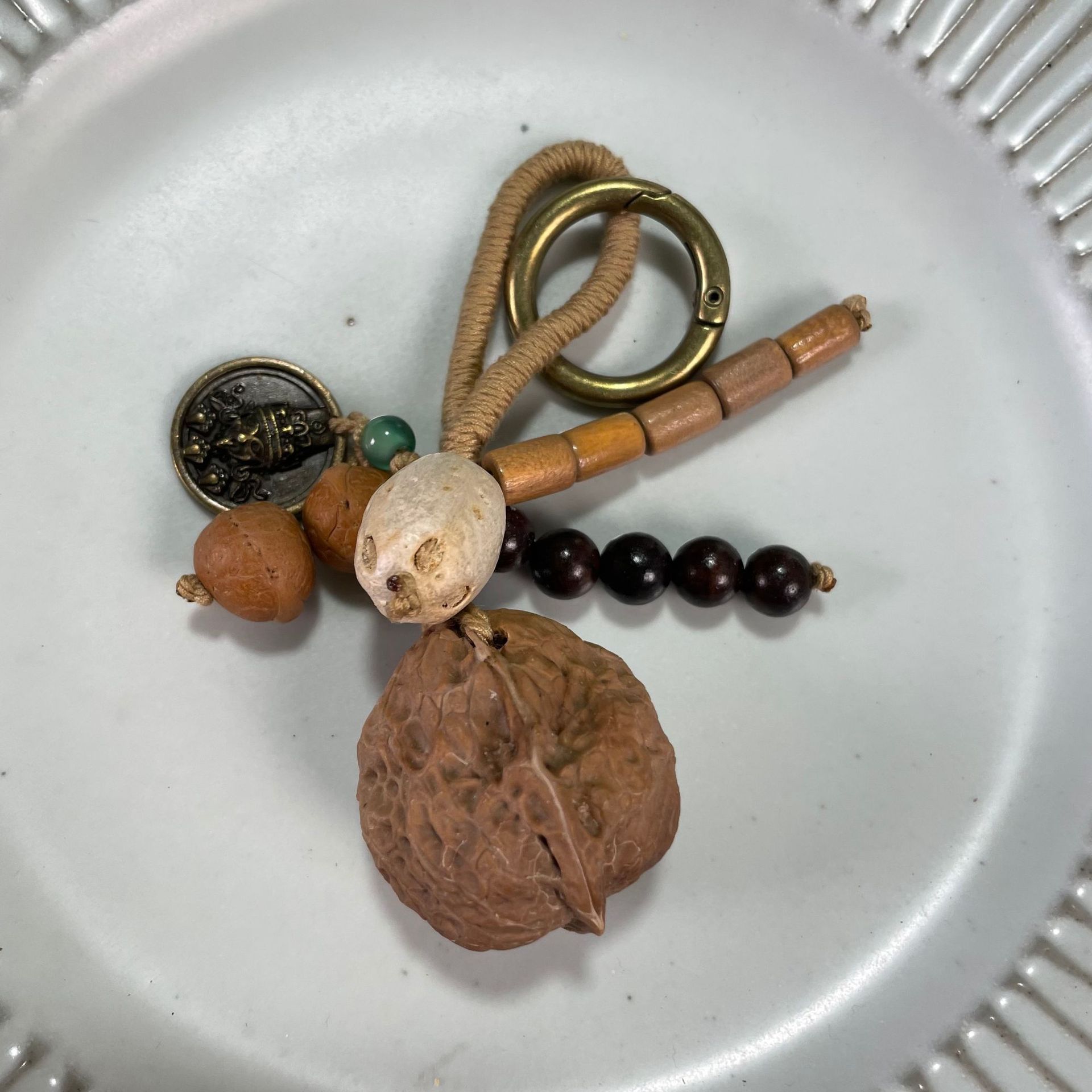 🌿 Handmade Natural Seed & Nut Shell Keychain 