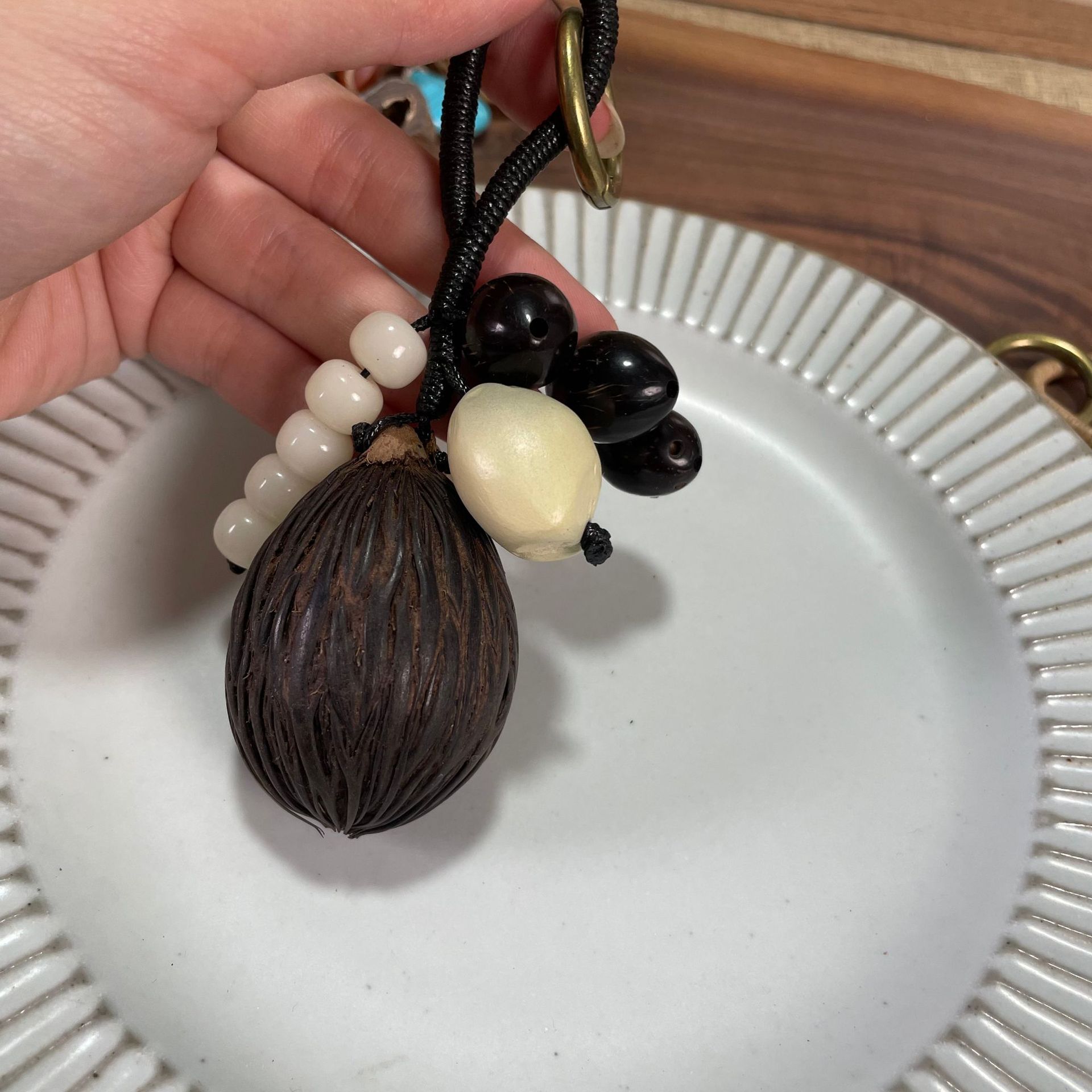 🌿 Handmade Natural Seed & Nut Shell Keychain 