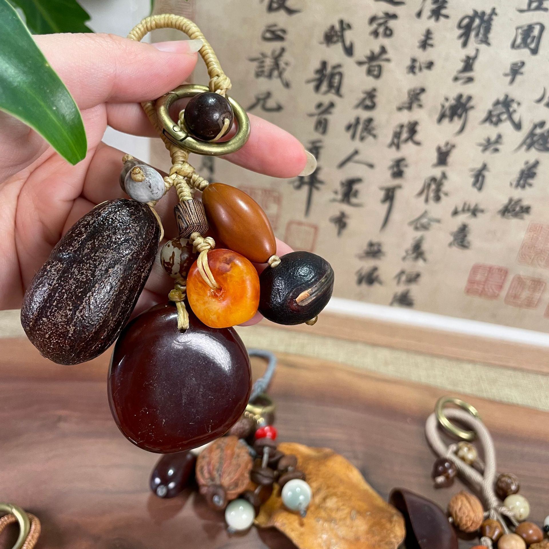🌿 Handmade Natural Seed & Nut Shell Keychain 