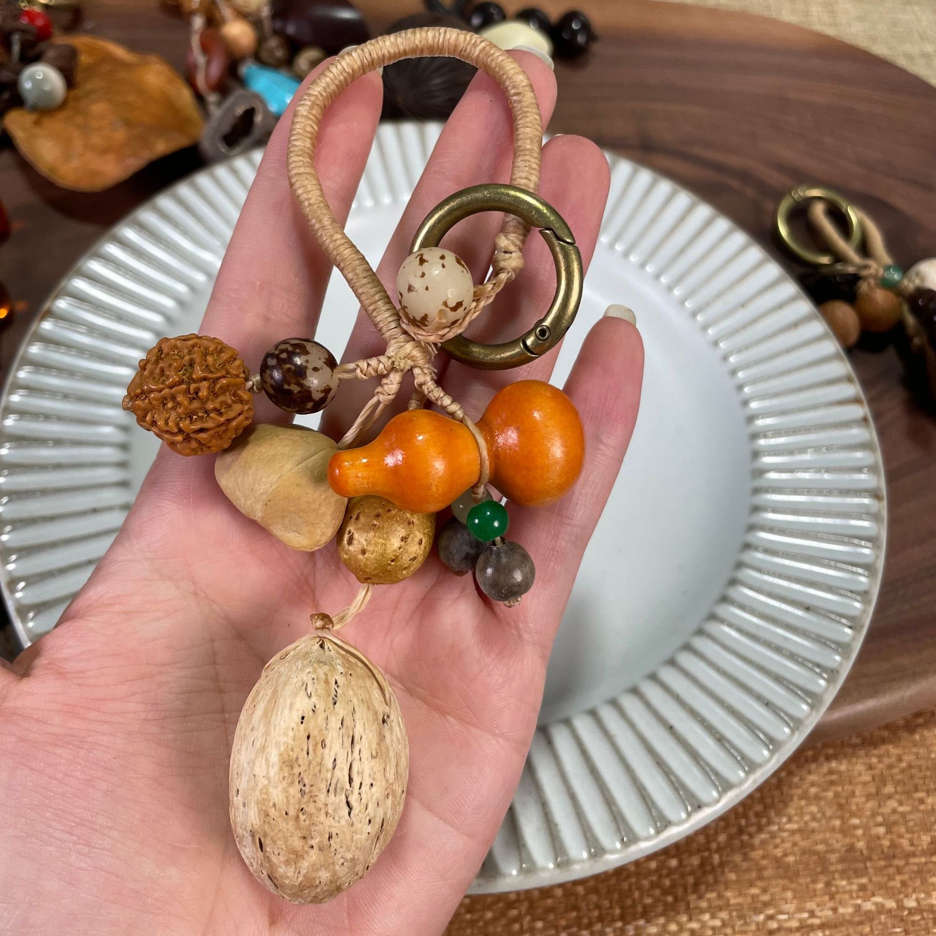 🌿 Handmade Natural Seed & Nut Shell Keychain 