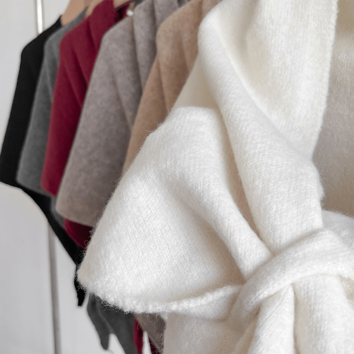 🍂Women's Solid-Color Cashmere Scarf🍁 Casual Soft Comfortable Shawl for Daily Wear