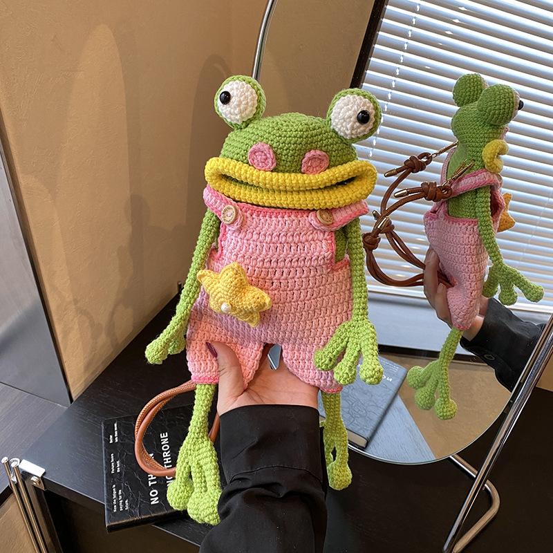 New Handmade Crochet Big Mouth Frog Crossbody Bag